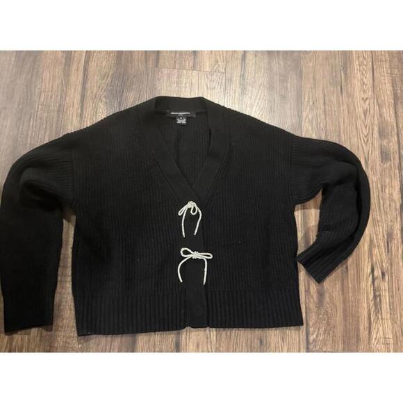NWOT French Connection Black Babysoft Bow Embellished Sweater sz M - Picture 2 of 7